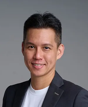Mr Chong Rong Hwa